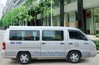 cho thue xe tu lai Mercedes 16 chỗ tai da nang